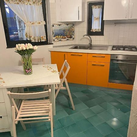 Appartamento Casa Di Flora Vietri Esterno foto