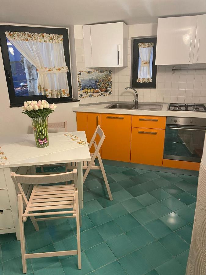 Appartamento Casa Di Flora Vietri Esterno foto